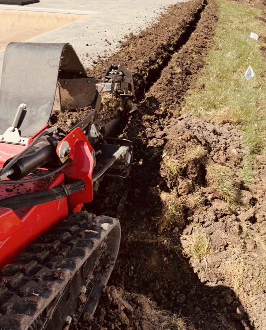 Yard drainage tips for Iowa homeowners