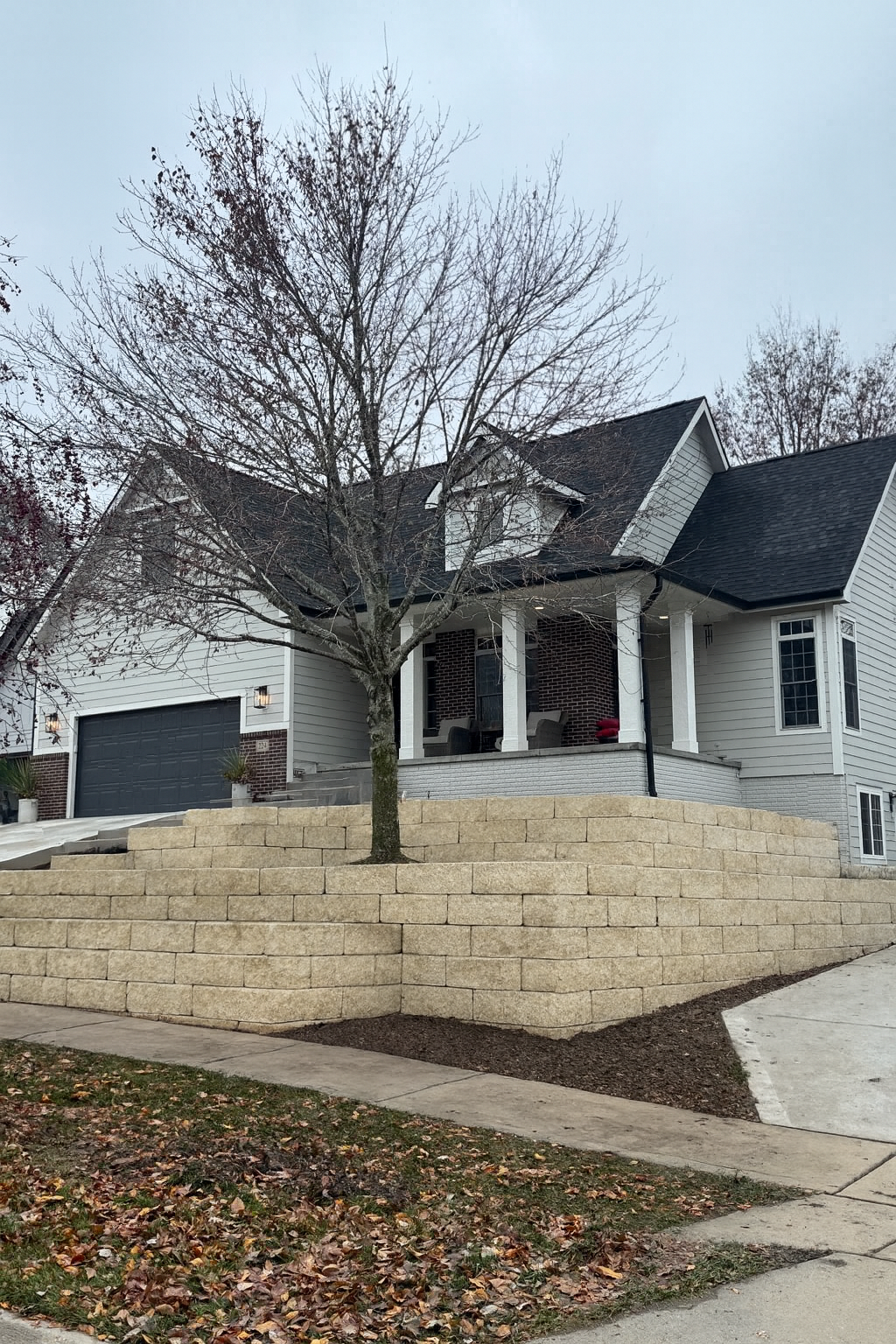 Retaining wall landscape design